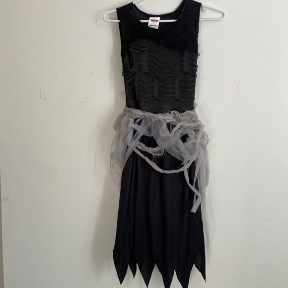 Spooktacular Girl Reaper Costume - Picture 2 of 14